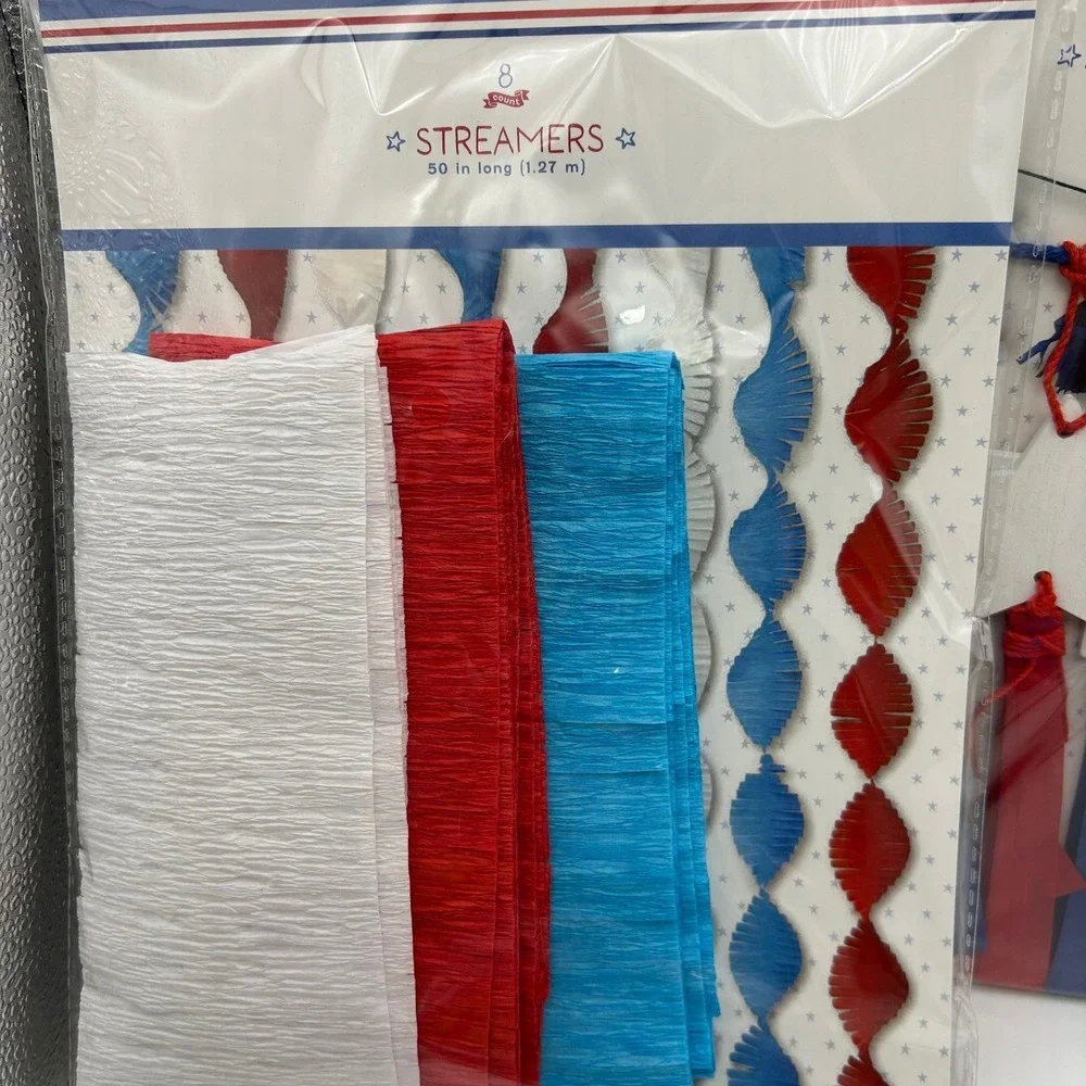Made For Retail Patriotic Party Decor Bundle‎ Banners Streamers Paper Wheels 7pc
